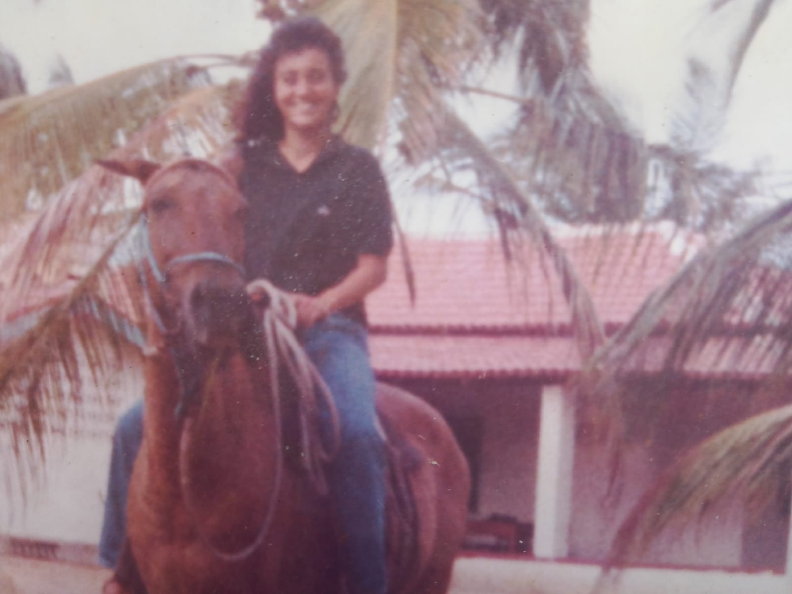 Mãe de Ursola Sabino montada em seu cavalo